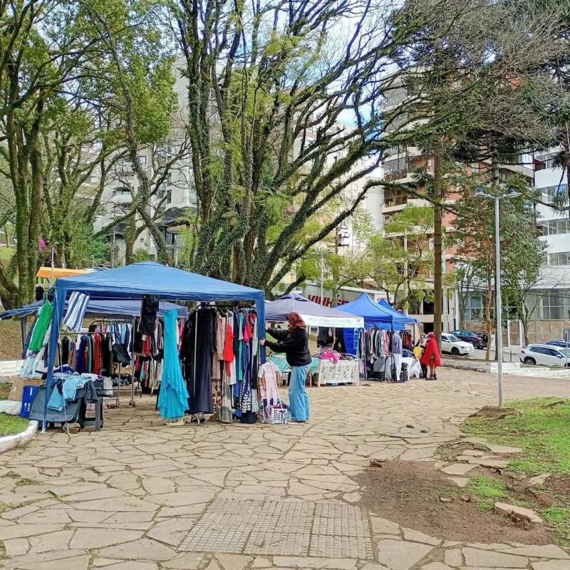 Sábado teve Brique da Praça