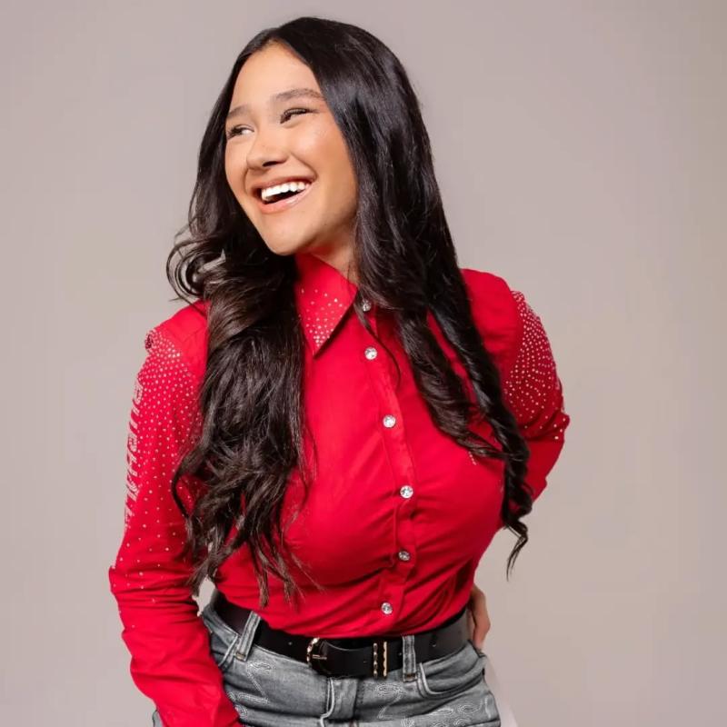 Cantora Sami no Festival Ruarte