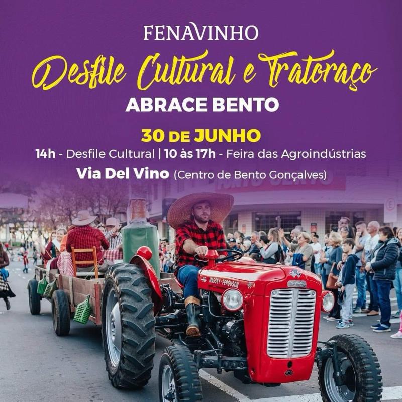 Desfile Cultural da 19ª Fenavinho e Tratoraço no centro de Bento Gonçalves!