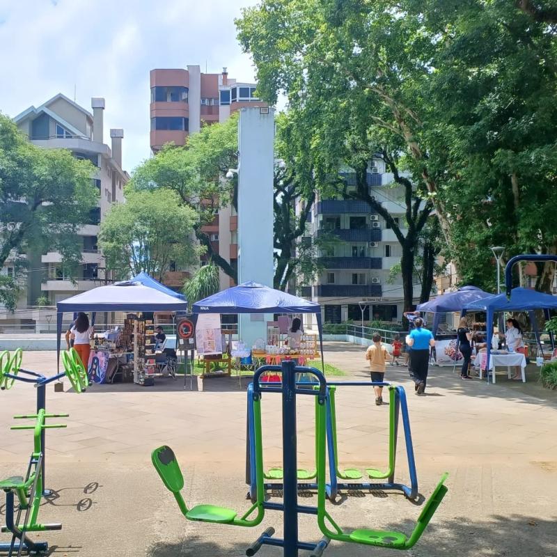 Primeira Edição da Espaço Aberto na Praça Vico Barbieri
